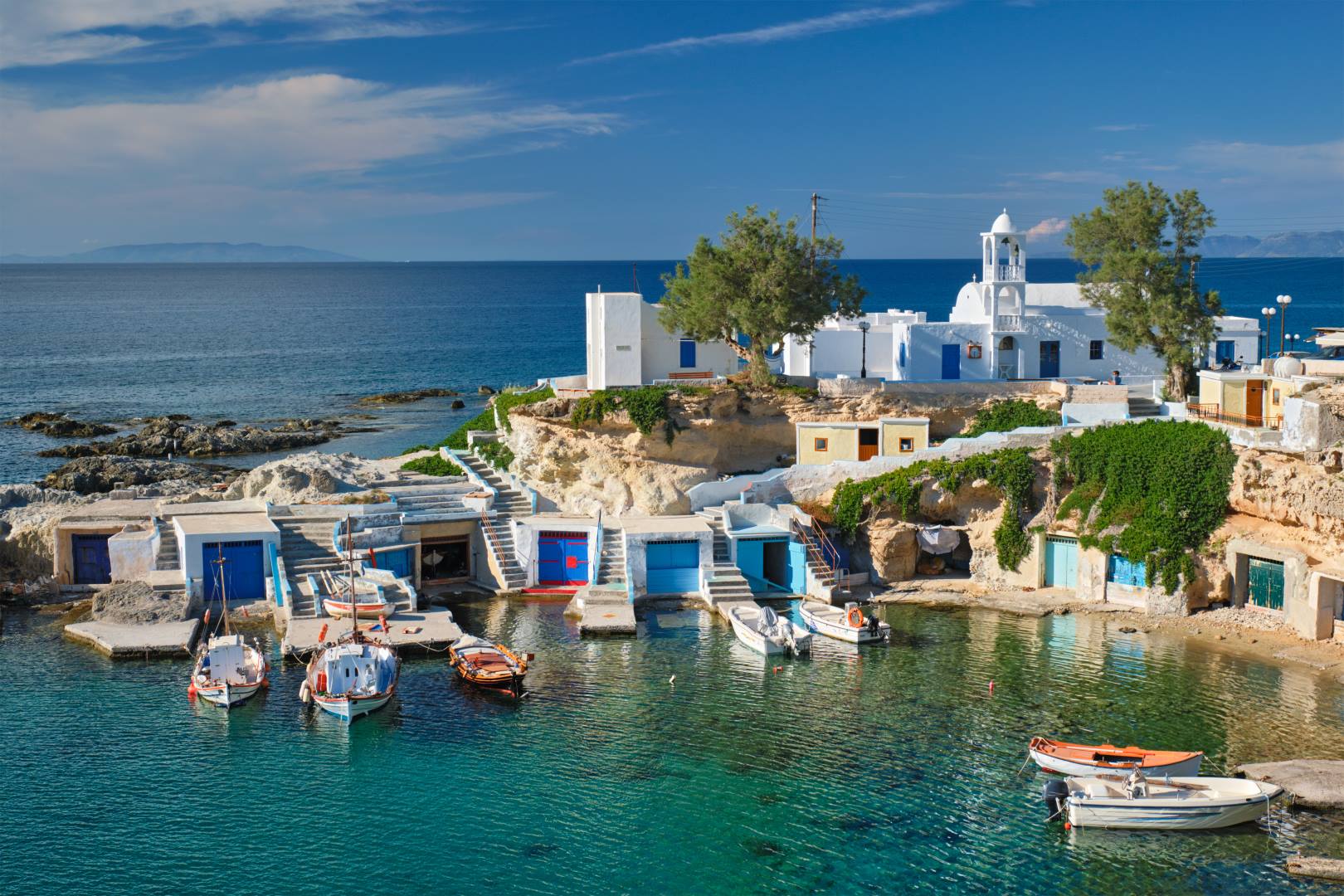 اقامت یونان از طریق تمکن مالی